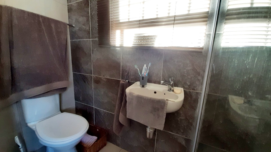 4 Bedroom Property for Sale in George South Western Cape